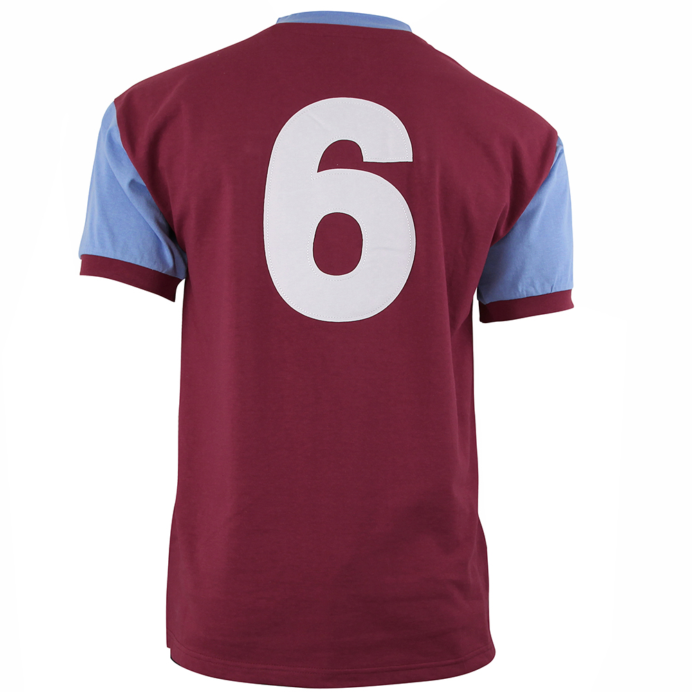 bobby moore shirt number