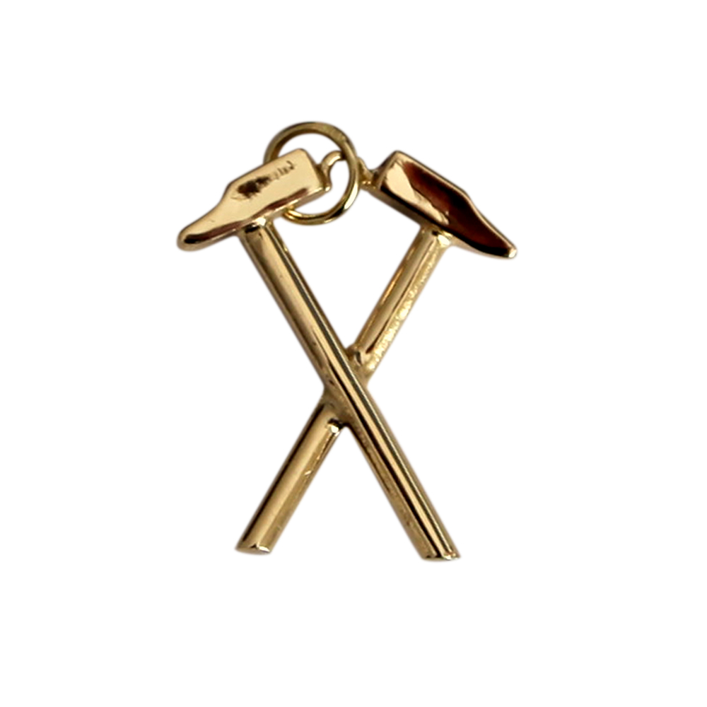 9CT GOLD CROSSED HAMMERS PENDANT 